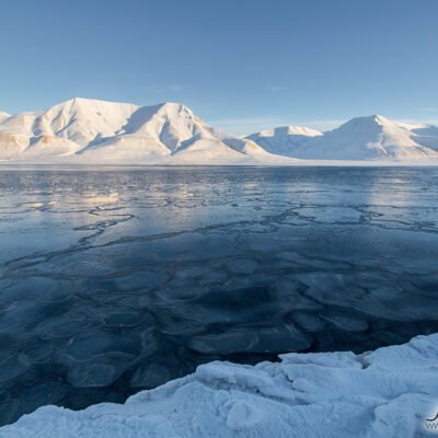 Jäätuv meri