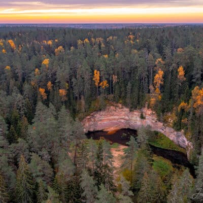 Taevaskoja, taevaskoda, ahja jõgi